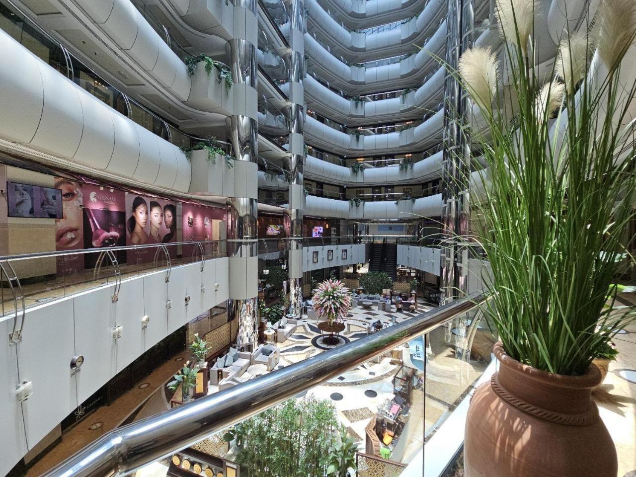 Royal Concorde Hotel & Suite Dubai Ngoại thất bức ảnh