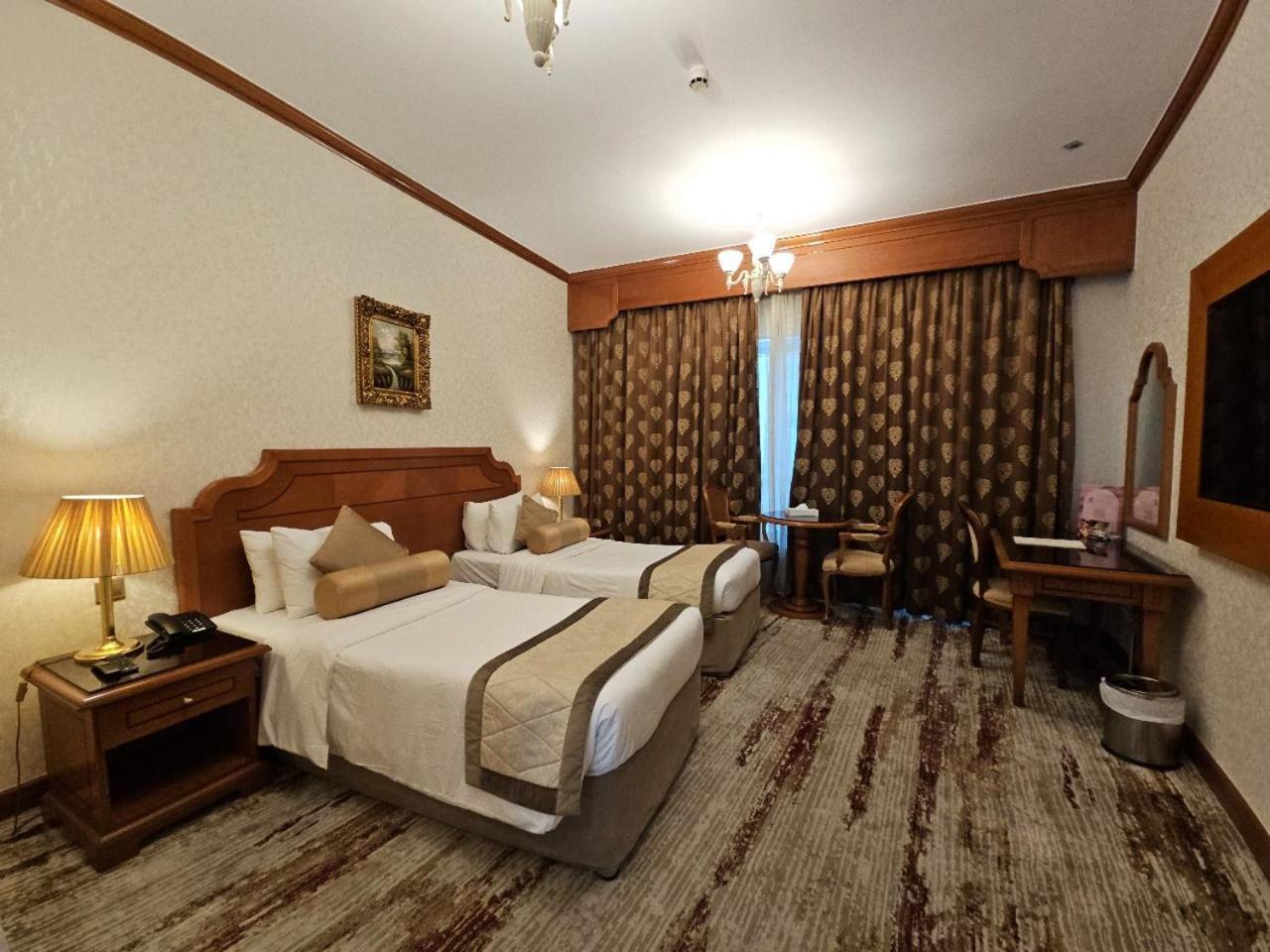 Royal Concorde Hotel & Suite Dubai Ngoại thất bức ảnh