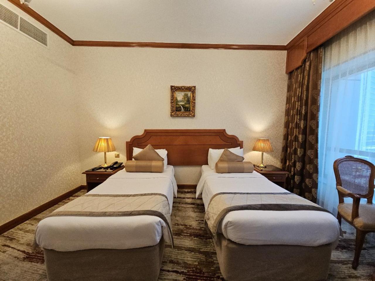 Royal Concorde Hotel & Suite Dubai Ngoại thất bức ảnh